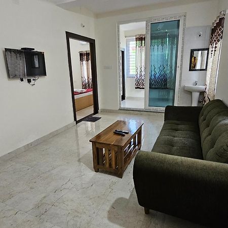 Vensa Homestay Puri Esterno foto
