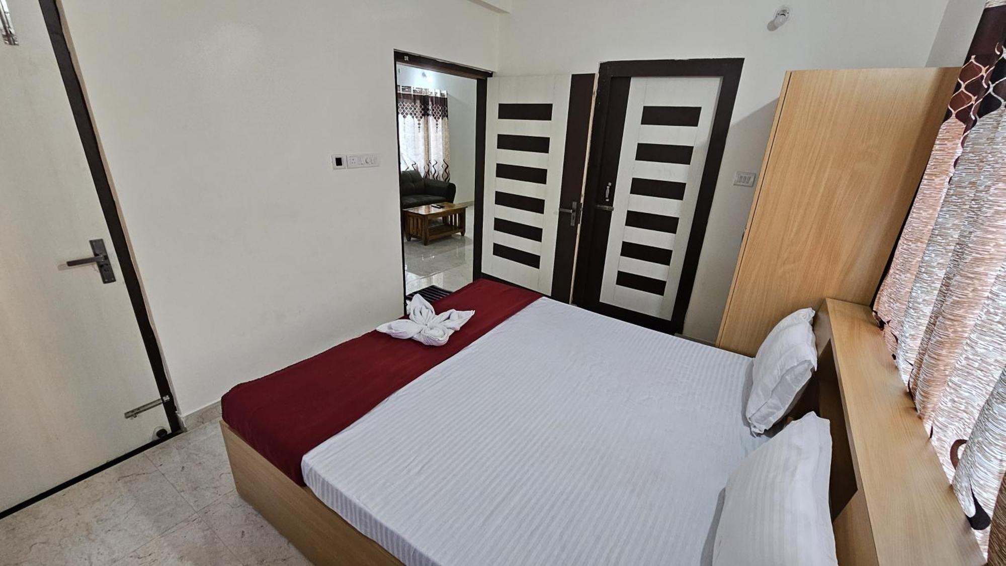 Vensa Homestay Puri Esterno foto